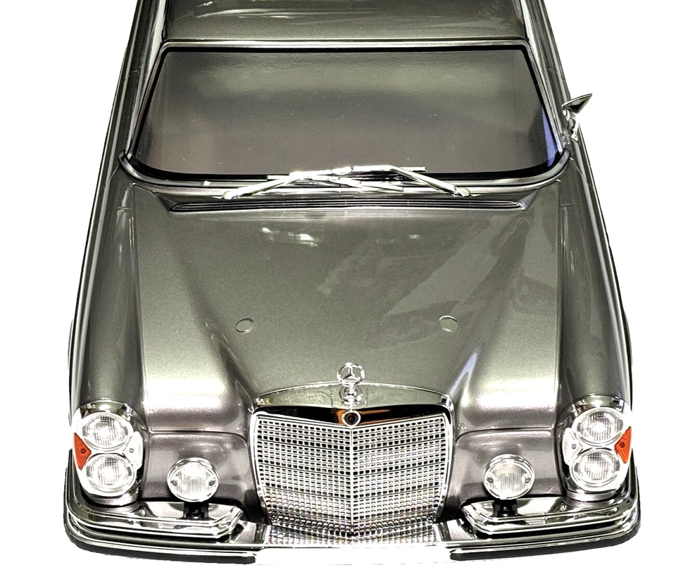 Kyosho Fazer Mk2 FZ02L 1971 Mercedes-Benz 300 SEL 6.3 Pre-Painted Body Set 34436 - Image 3 of 4