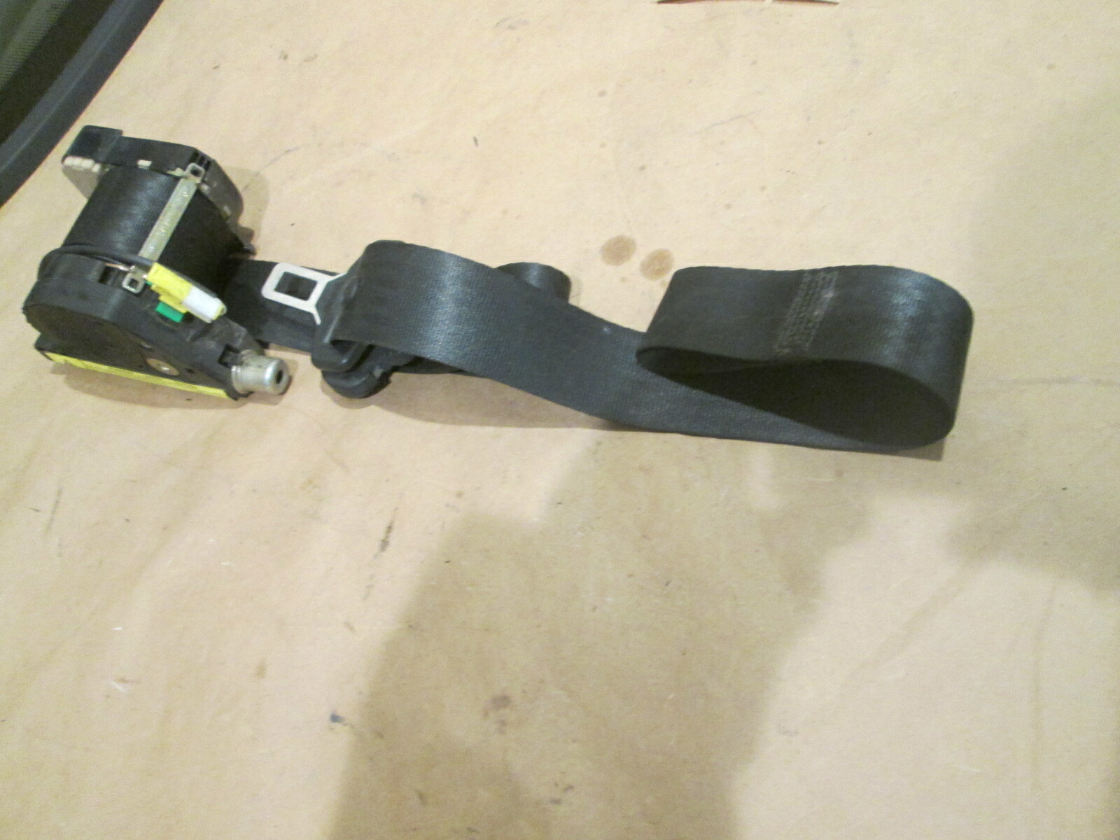 Maserati 4200 Coupe - RH Front Seat Belt Roller Assembly (USED) - P/N 66310500
