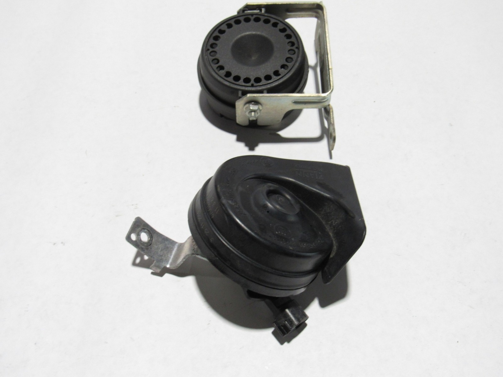 Maserati Levante 2016-2024 Anti-theft alarm modules Set