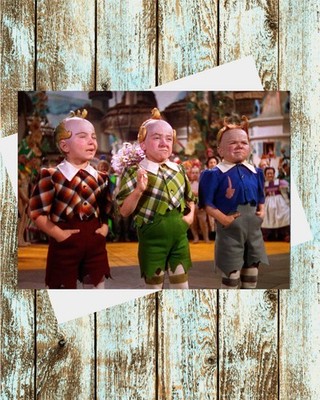 Wizard of Oz Munchkins  Greeting cards 5 x 7'' Set of 10