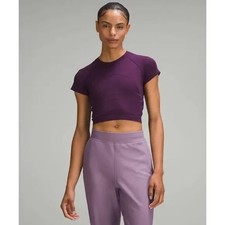 LULULEMON Women's EEUC Swiftly Tech 2.0 short-sleeve crop purple top - size 6