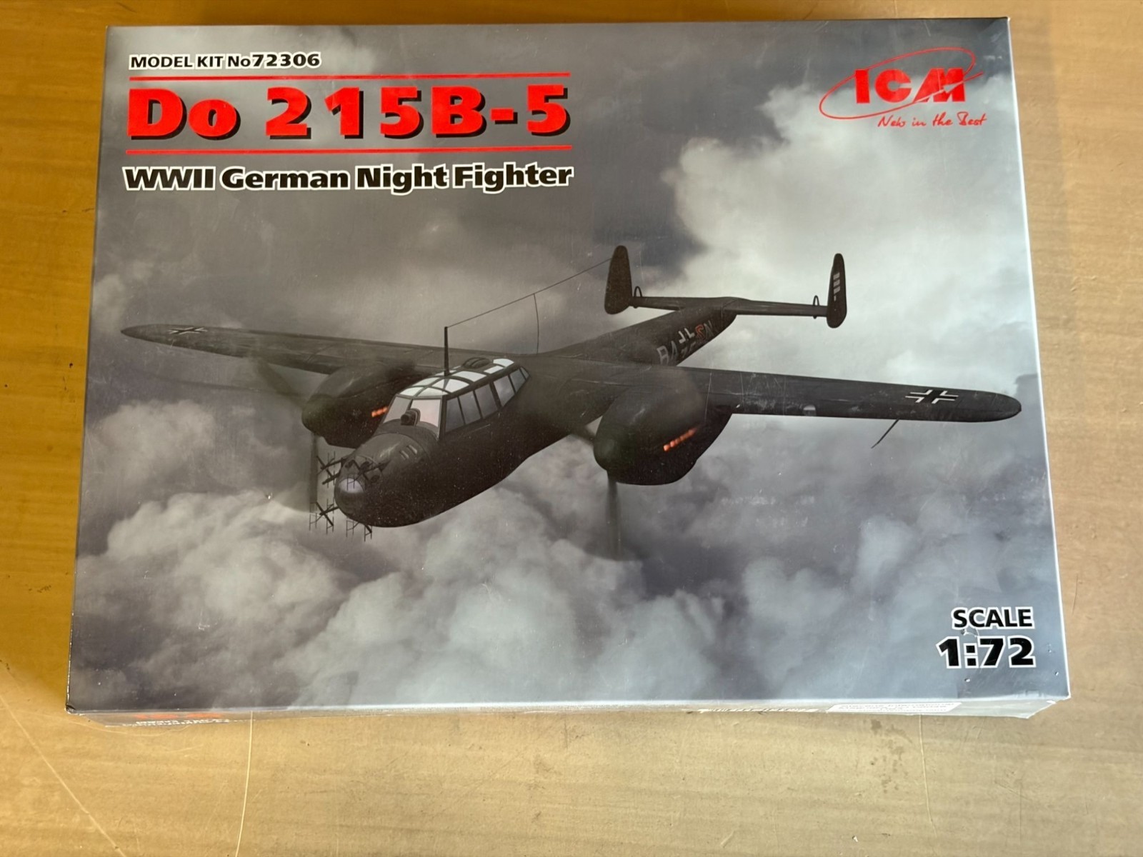 ICM Models 72306 1/72 Do 215B-5 WWII German Night Fighter Model Aircraft Kit