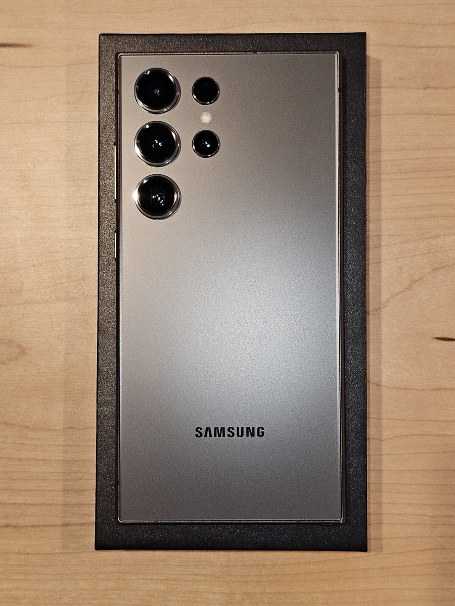 SAMSUNG Galaxy S24 Ultra Hong Kong S9280 Dual Sim 1TB Black SAMSUNG Galaxy S24 Ultra Hong Kong S9280 Dual Sim 1TB Black