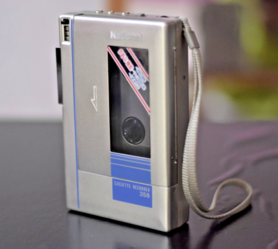 Vintage National Cassette Player Recorder RQ-358 Walkman Good