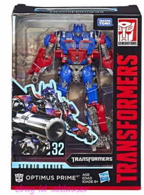 Perfect Takara Tomy Studio Series SS-32 Optimus Prime Action