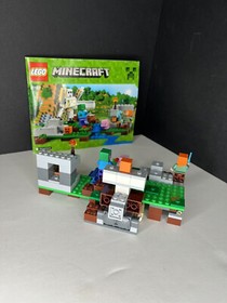 LEGO 21123 Minecraft "The Iron Golem" 100% COMPLETE w/ Instructions & Minifigs