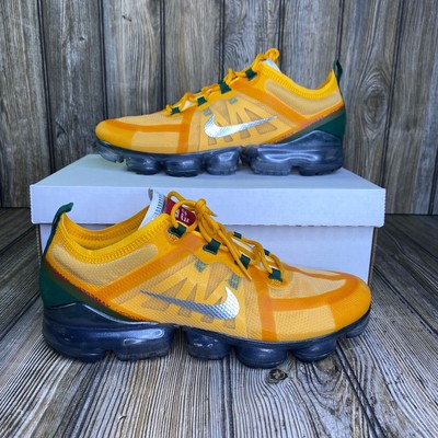 nike vapormax canyon gold