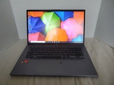 ASUS F412D VivoBook 14" FHD Ryzen 3 3250U 2.6GHz AMD Radeon Graphics 8GB 256GB