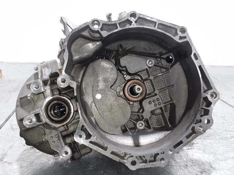 M32 GEARBOX / 95518593 / 55572607 / 2755400 FOR OPEL ZAFIRA B  