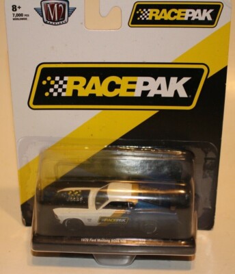 1/24 フォード MUSTANG BOSS 429 1970 FORD MUSTANG BOSS 429 ~ 1970 | 1:24 Diecast Model Car