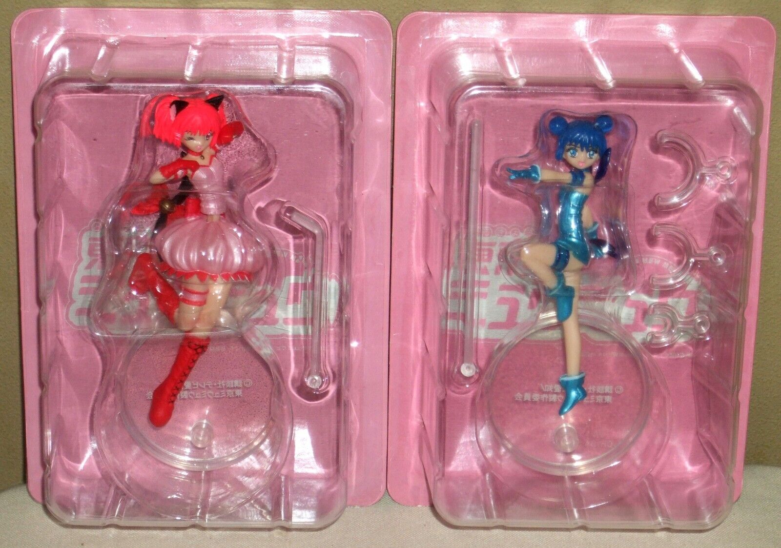 Tokyo Mew Mew Momomiya Anime Figure Badge, Ichigo Zakuro, Mint