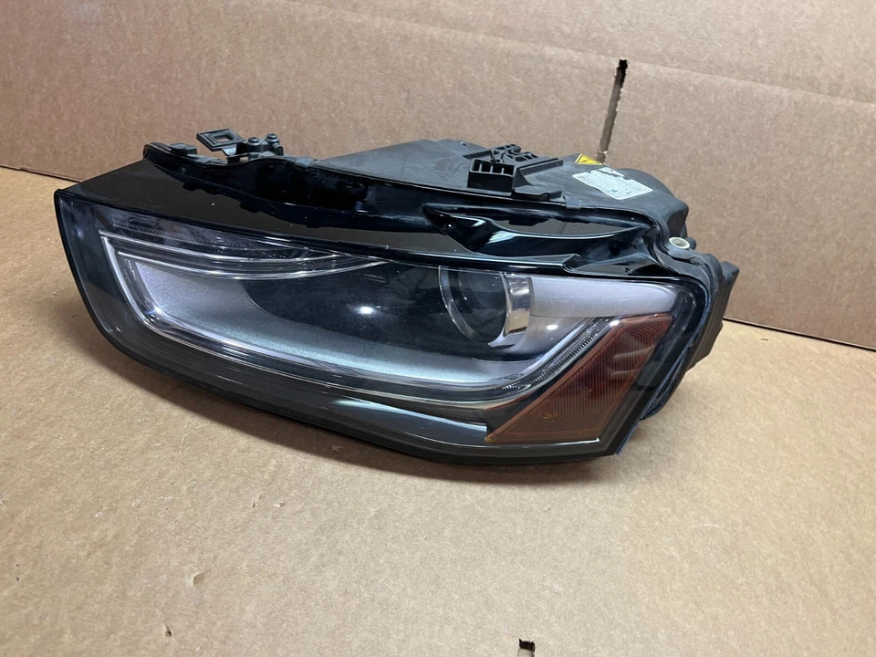 OEM 2013 2014 2015 2016 AUDI A4 XENON HEADLIGHT COMPLETE NON-AFS LEFT LH NICE! - Image 3 of 4