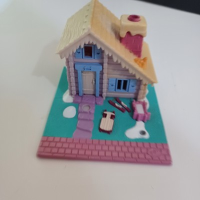 Vintage 1993 Polly Pocket Bluebird Ski Lodge House Snow No Figures