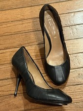 BCBG Maxazria Black Leather Silver heeled Shoes size 9/39