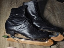 Vintage Nestor Johnson Ice Skates - Men's Size 12 - Black Leather - Chicago USA