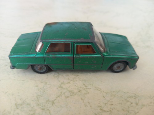 ALFA ROMEO GIULIA TI 1/43 MEBETOYS - Foto 2 di 7