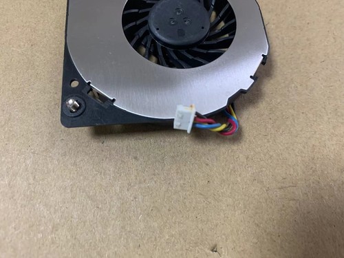 Ventola di raffreddamento P002 per notebook AVC BAAA0508R5H, Spedizione Veloce Ventola di raffreddamento P002 per notebook AVC BAAA0508R5H, Spedizione Veloce