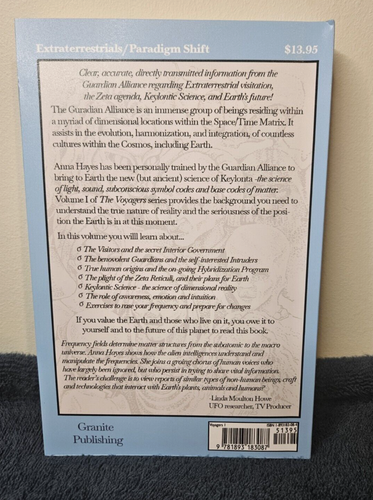 Voyagers Vol.1 "The Sleeping Abductees" By Ashayana Deane New Reprint. - Zdjęcie 8 z 10