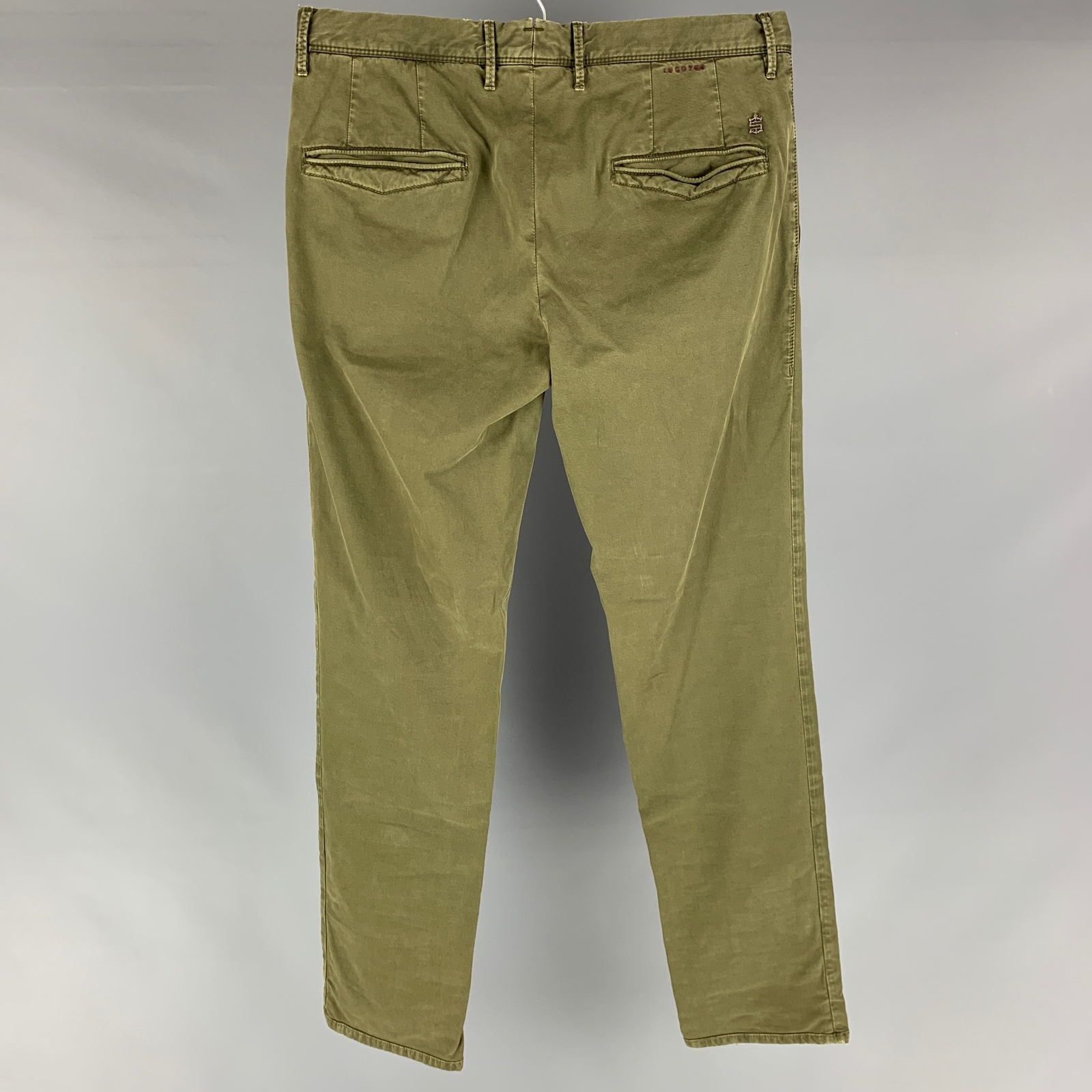 Pantalon Décontracté Plissé Hugo Boss Fabrizio192 - Vert Olive - Taille US 32 / IT 48 - Neuf Avec étiquettes