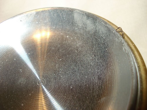Scatola musicale Windup vintage metallo tono oro vaso polvere fiori rosa polvere di stelle - Foto 4 di 6