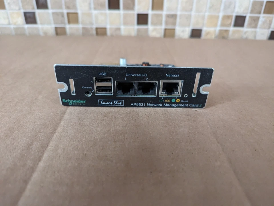 TARJETA DE ADMINISTRACIÓN DE RED APC SMART SLOT AP9631 2 640-110B-Z_REV06 H2-1(11) Foto 3 de 3