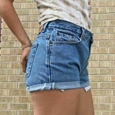 Levi  s 505 High Rise Distressed Jean Cut Off Shorts Size 9 vtg 90s mom retro 29"
