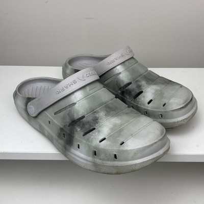 Rugged Shark Light Gray Slingback Kids Comfort Clog Shoes Size 6