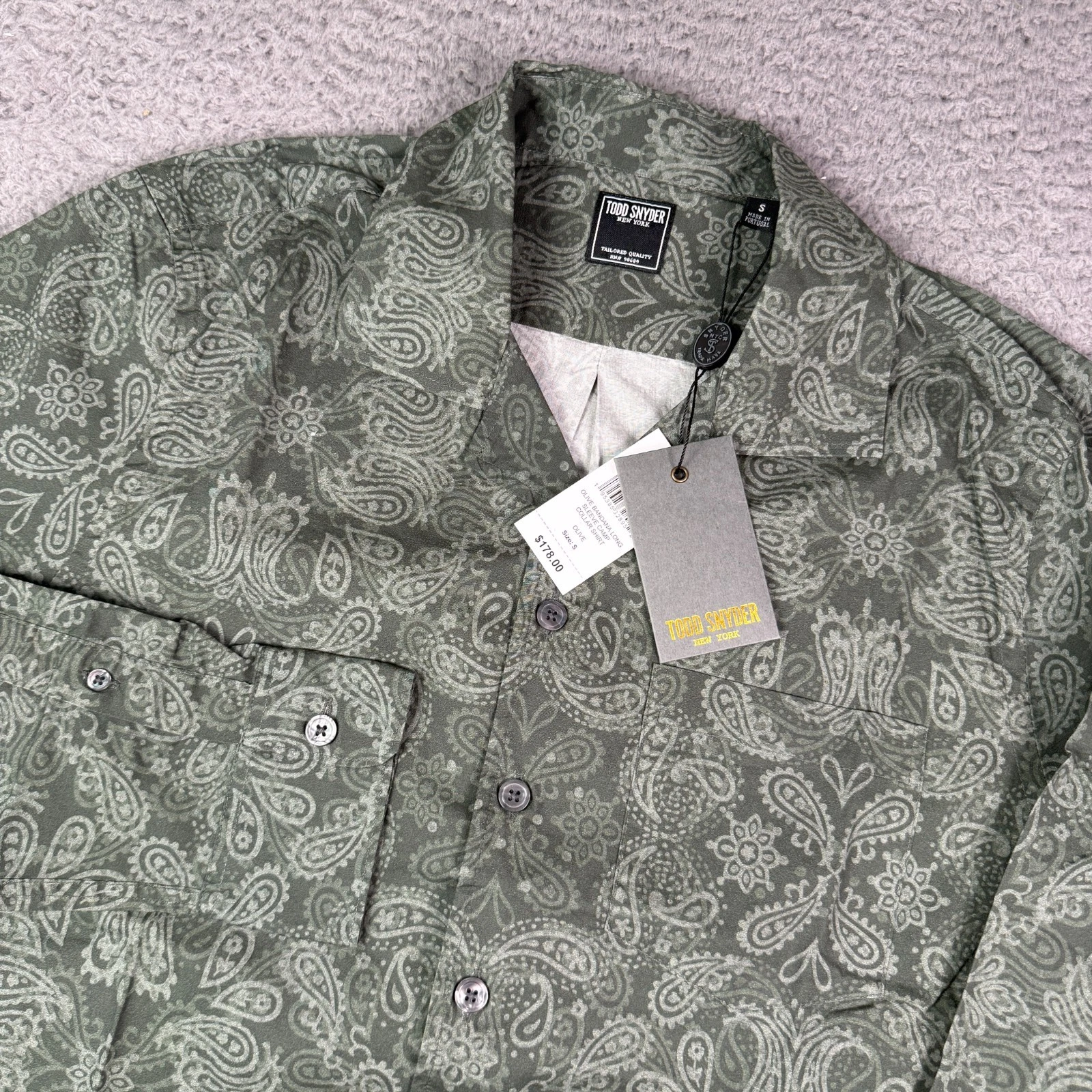 Todd Snyder Olive Bandana Long Sleeve Camp Collar Shirt Mens S Green Stretch NEW
Opens in a new wind