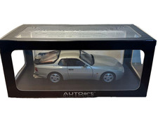 AUTOart 1/18 Porsche 944 Turbo Silver