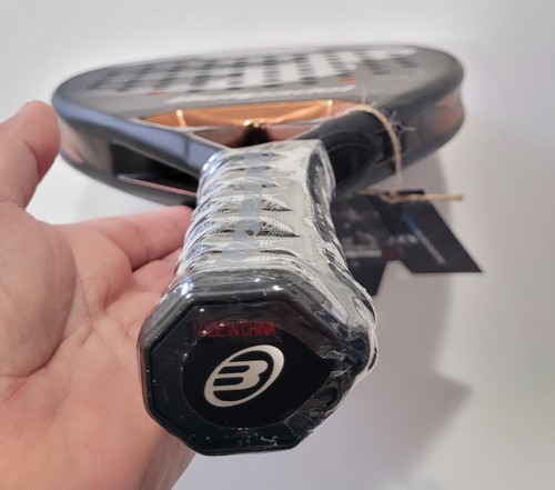 Bullpadel Vertex 04 2025 Nuova Racchetta Padel J. Tello + Custodia Omaggio -50% - Zdjęcie 10 z 16