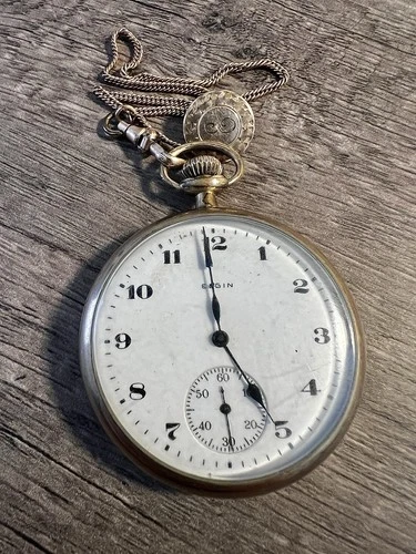 Antique Vtg ELGIN Ramona 15J Pocket Watch …Very Nice Condition