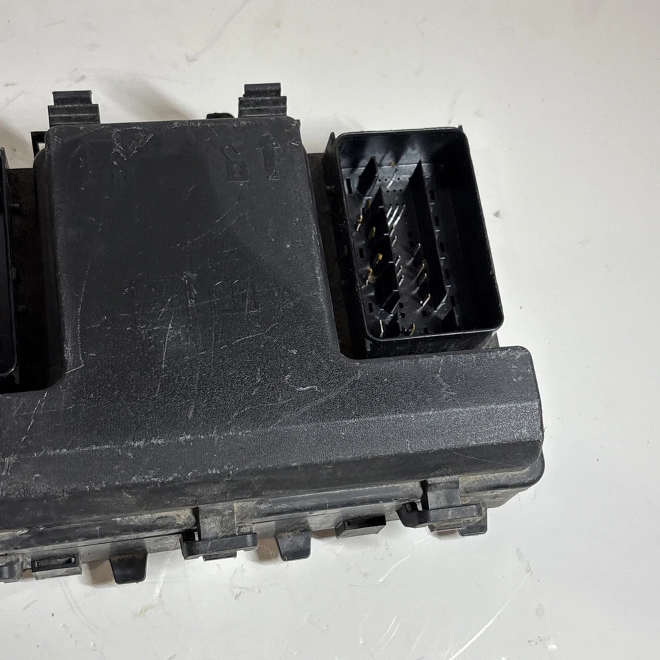 Ford Edge 2017 motor distribución de energía caja de fusibles relé OEM Foto 4 de 4