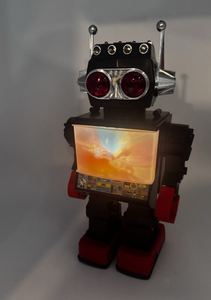 Vintage KAMCO Saturn Robot 13