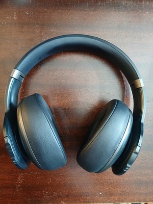JBL Everest Elite 700 Over-Ear Bluetooth Foldable Headphones Black Used