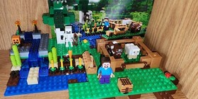 LEGO Minecraft: The Farm (21114)