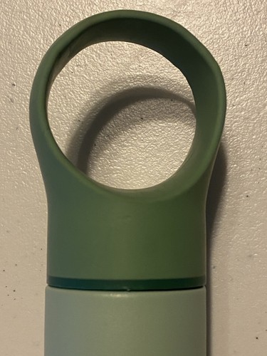 Bottiglia d'acqua in acciaio inox isolata sotto vuoto 17 oz verde Joseph Joseph - Foto 3 di 8