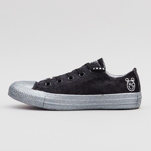 converse x miley cyrus chuck taylor