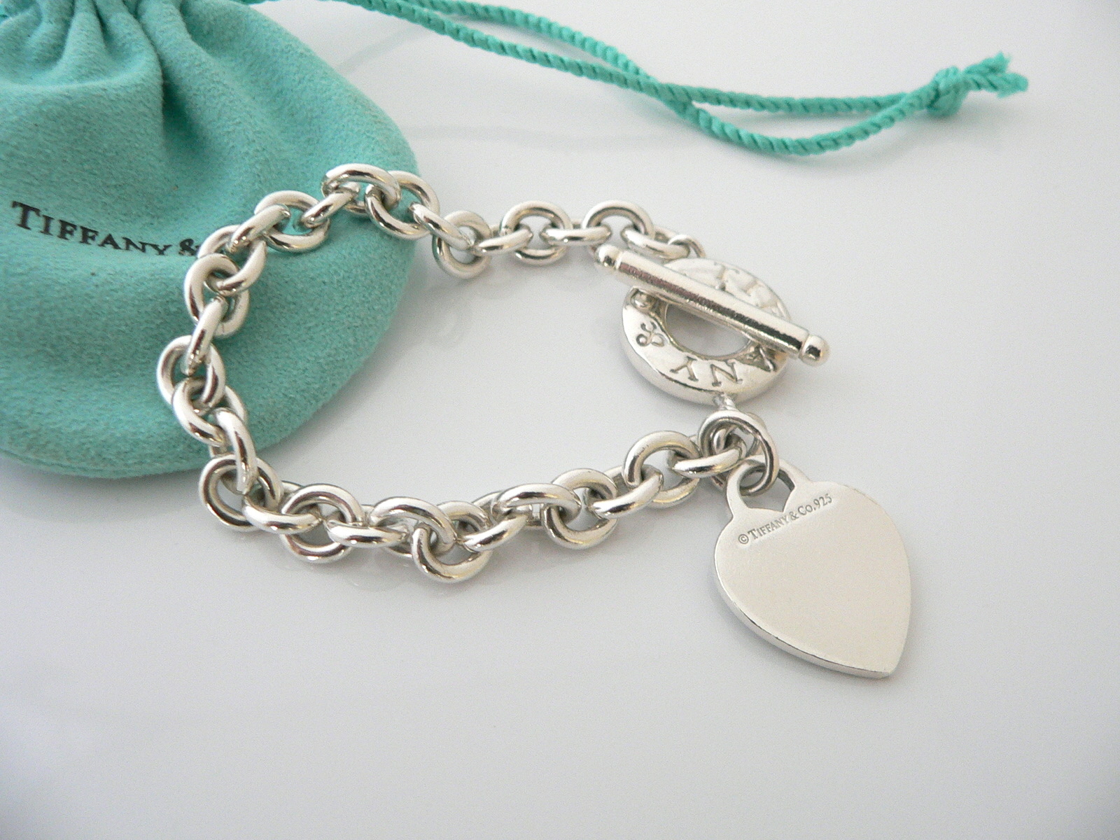 Tiffany & Co Sterling Silver Heart Toggle Bracelet Romantic Love Gift