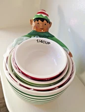 4 Holiday Christmas ELF Nesting Measuring Cups Bowls Red And Green