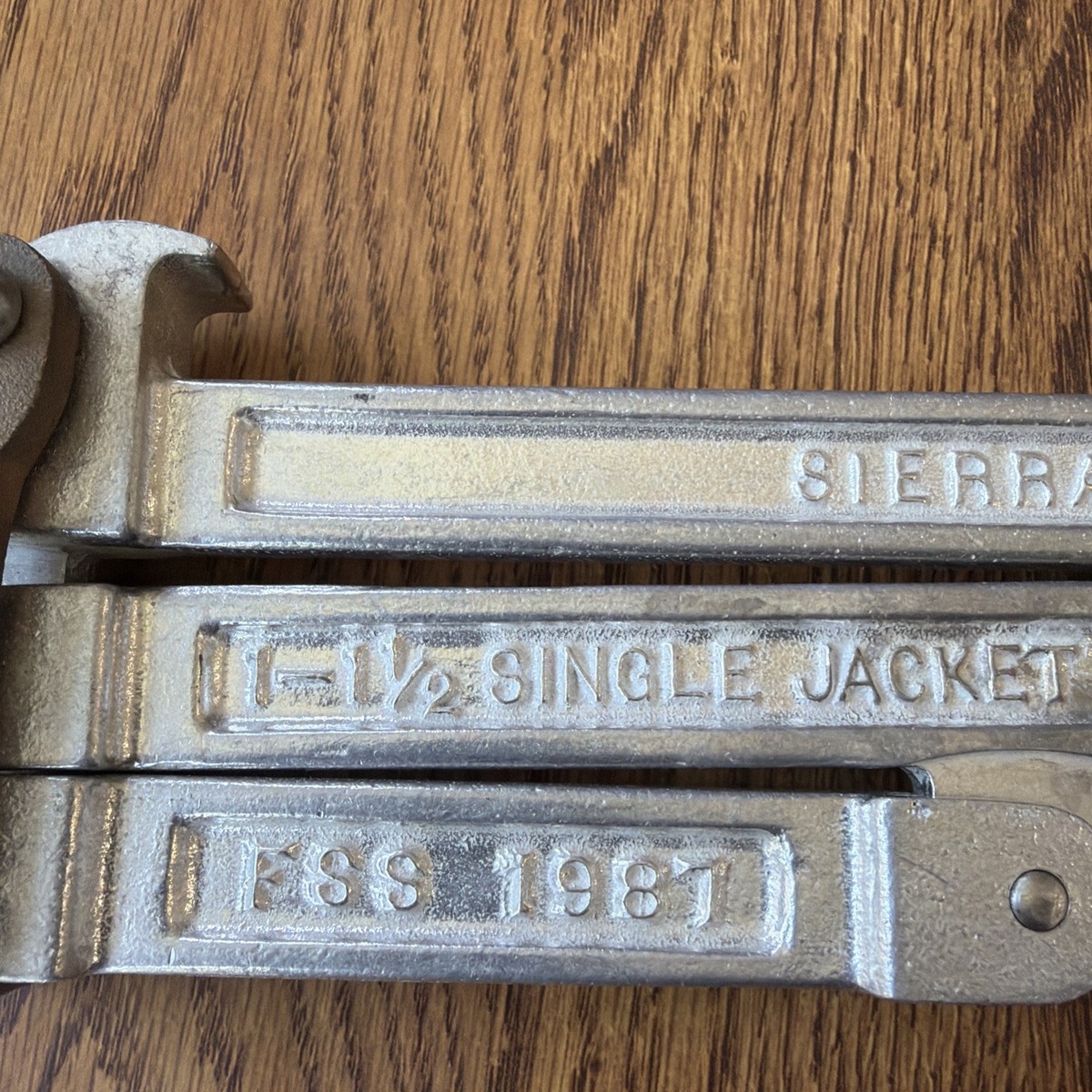 Vintage SIERRA Fire Hose Shut-Off Clamp 1-1.5