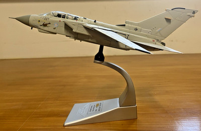 Corgi AA33606 Panavia Tornado GR.4A No.13 Squadron RAF ''Operation Iraqi Freedom''