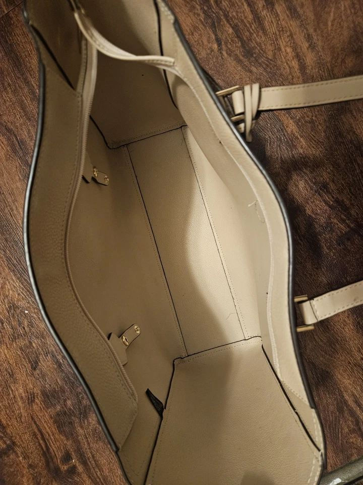 Michael Kors Tote Purse Blush Pink 3 Piece Set With Shoulder Bag - Image 3 of 4