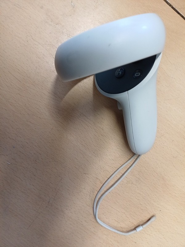 meta quest 2 right controller With Wrist Strap
