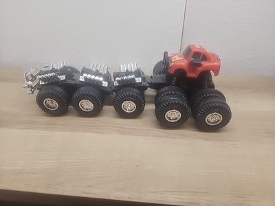 Tomy Mad Masher 3 Engine Monster Truck 