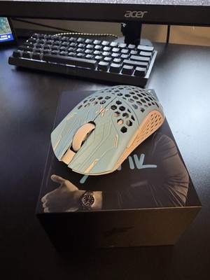 Finalmouse ULX Pro Series Tarik | Size S | 8K polling |