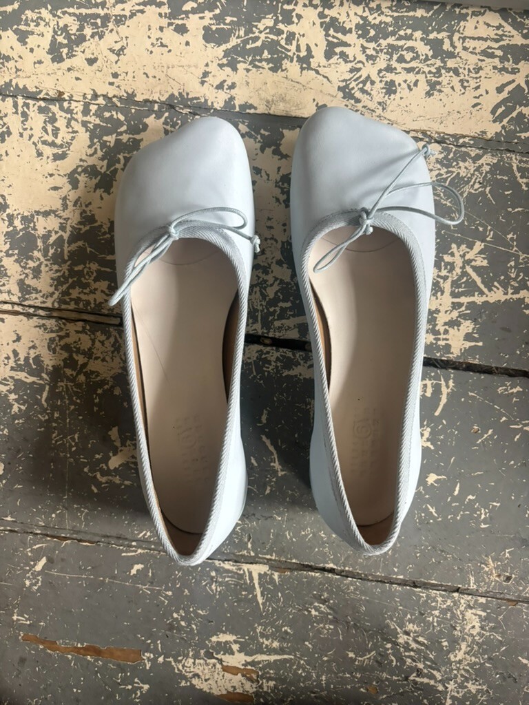 【関税&送料込】Mm6 Maison Margiela Ballerina Anatomic MM6 MAISON MARGIELA Blue Classic Anatomic Ballerina Flats | eBay