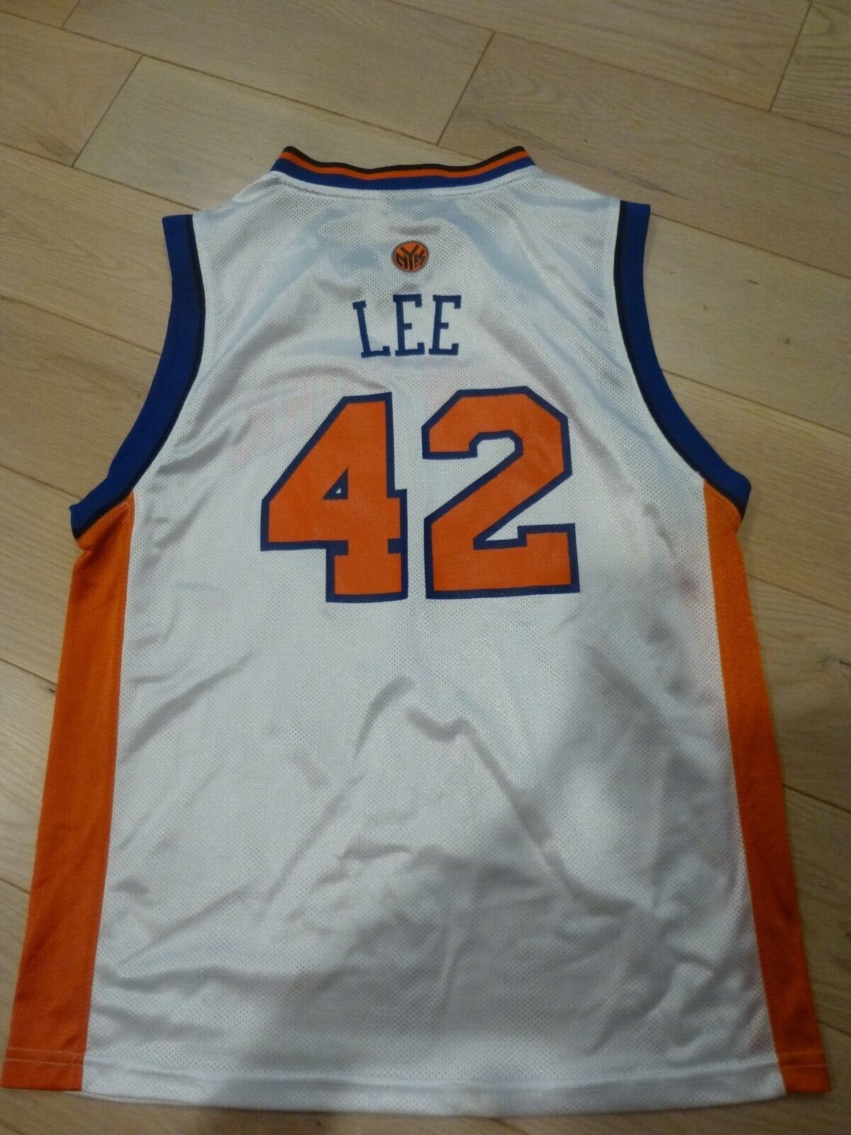 NEW YORK KNICKS NBA BASKETBALL JERSEY SHIRT ADIDAS VINTAGE DAVID LEE #42  ADULT M