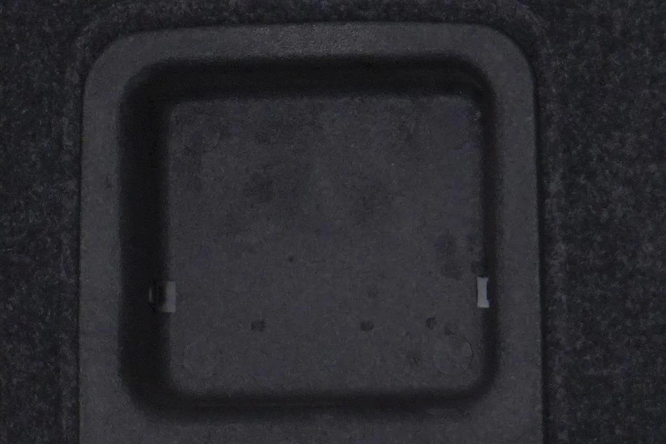 01-06 Lexus Ls430 Tapa Panel Cubierta Piso Trasero Carga 64701-50011-C0 *Pestillo Roto* Foto 2 de 4