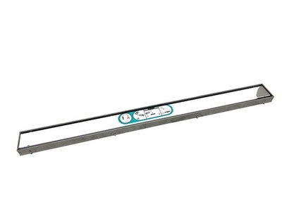 Externe Komponente des Linienablaufs mit Rost Hansgrohe RainDrain Match B-WARE