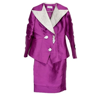 EY Boutique 2 Piece Skirt Suit Womens 8 Fuchsia Rhinestone Collar Set NWT